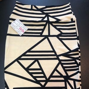 LuLaRoe Cassie Skirt